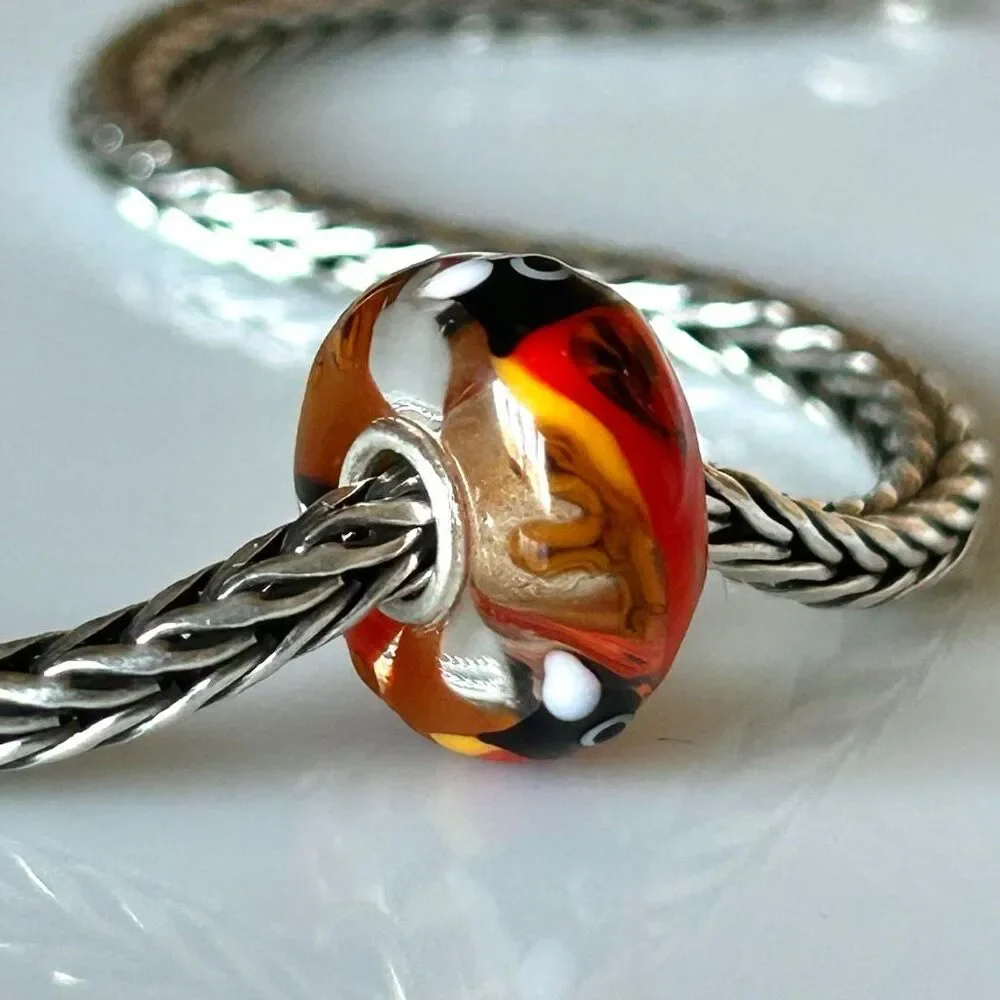 TROLLBEADS Red Black & Yellow Bird Critter Unique LAA 925S NEW! Shimmer Base